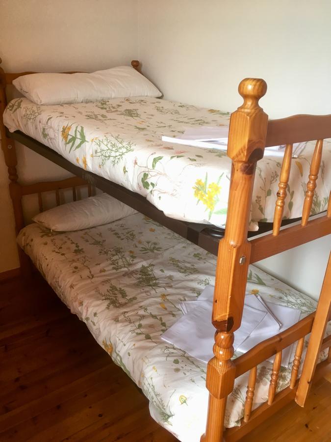 Albergue Familiar De Pintueles Pilona Bagian luar foto